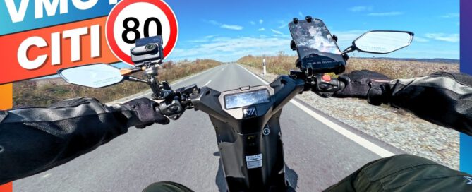 Erlebe die innovative VMOTO CITI L3e bei unserer Testfahrt: Modernes Design und Elektromobilität in Perfektion. Ideal für den Stadtverkehr mit einer GPS-Höchstgeschwindigkeit von 76 km/h – umweltfreundlich, leistungsstark und flexibel.